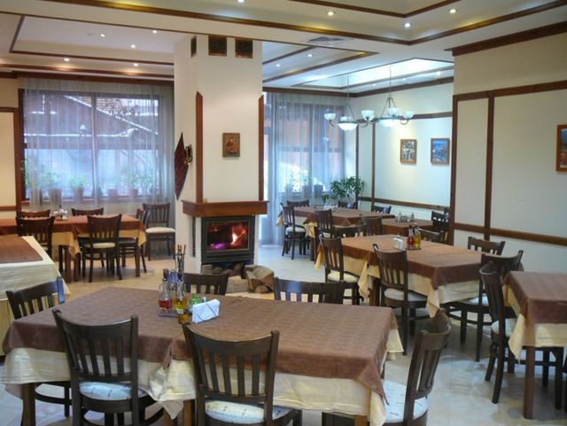 Kralev Dvor Hotel - Food and dining